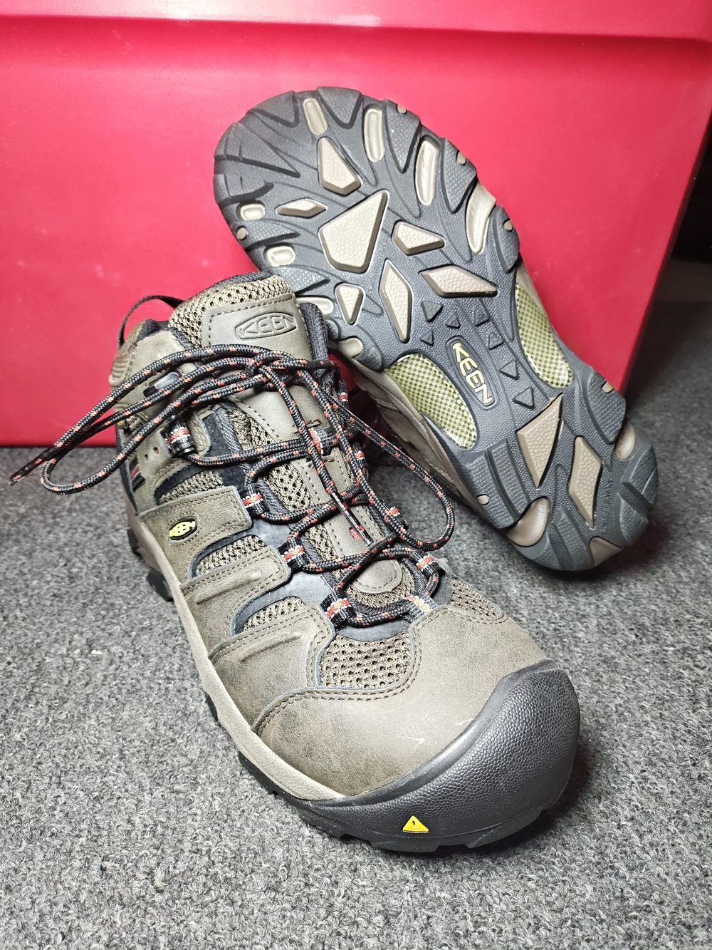 Keen Men’s Lansing Mid Waterproof Steel Toe Work Boots Size 10.5D